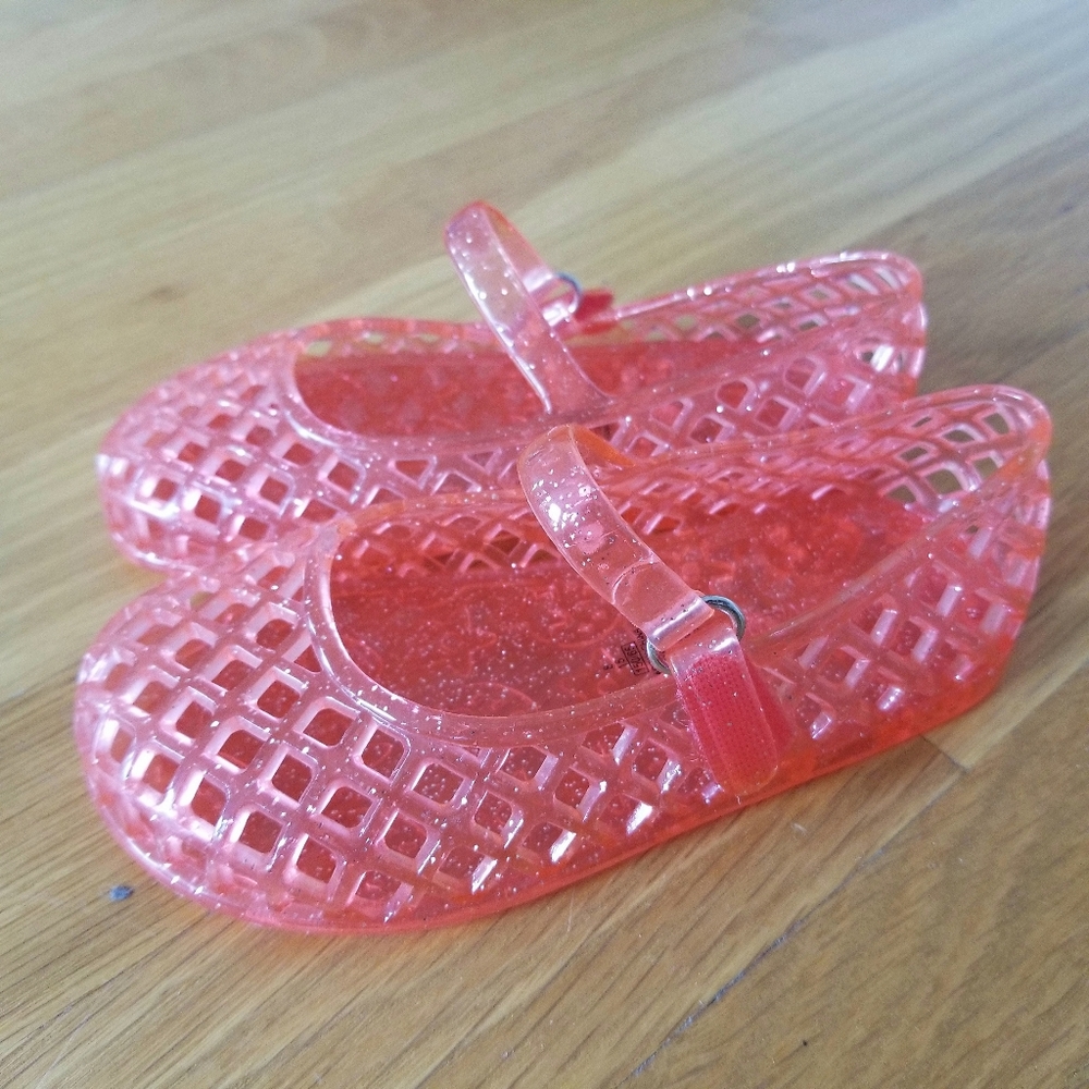 Brand New Jelly Sandals. Size 8.